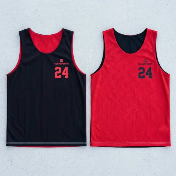 Black and red reversible pinnie.