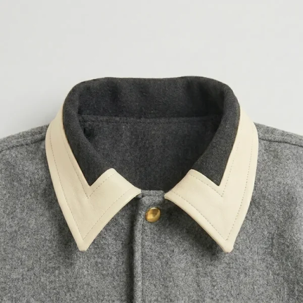 Leather collar wool insert.